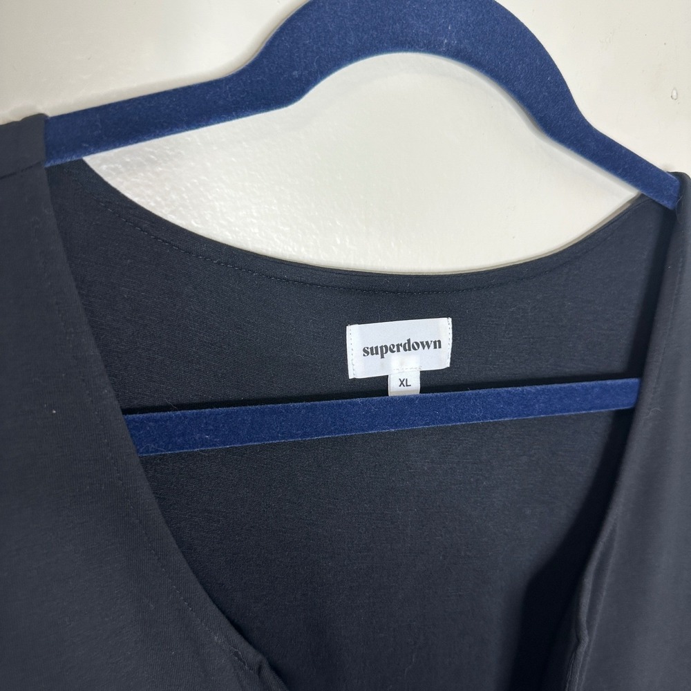 superdown Emmy Deep V-Neck Black Dress Long Sleeve Mini size XL - Picture 4 of 7